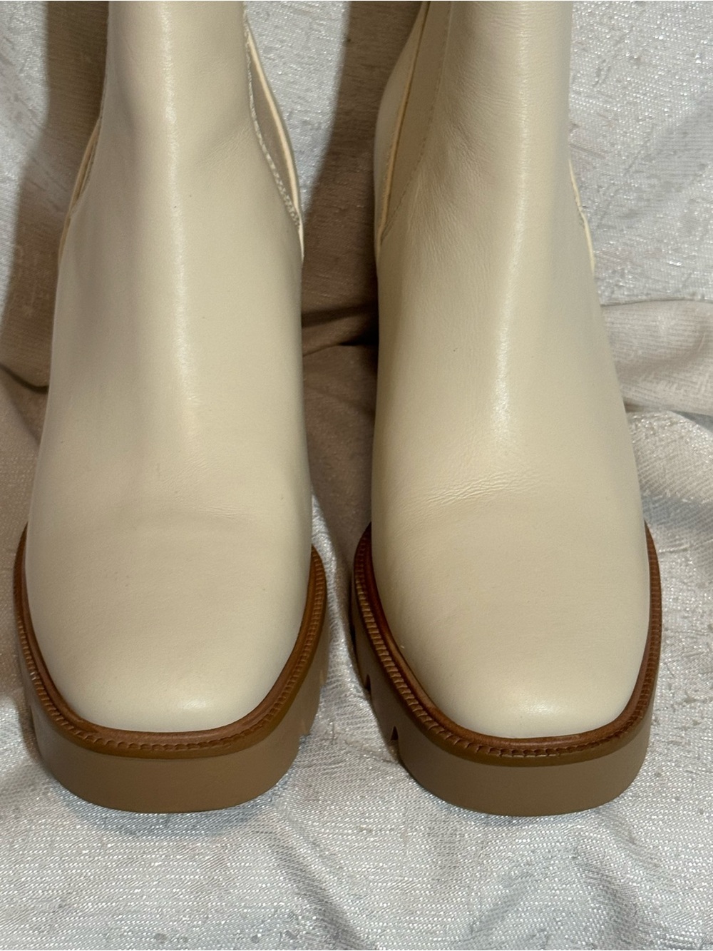 Sam Edelman Rollins Cream Leather Chelsea Block Heel Boots for Women - Picture 6 of 13